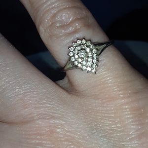 COPY - Silver diamond cluster ring